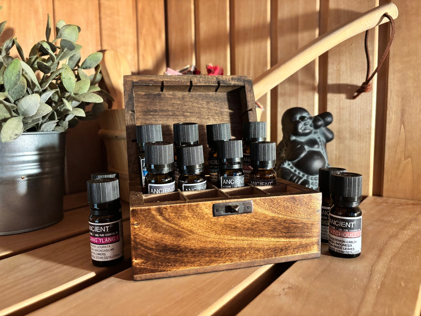 Bundle Product Top 12 Aromatherapy Box with Mini Aroma Diffuser
